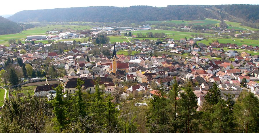 File:Dietfurt a. d. Altmühl - Gesamtanblick.JPG