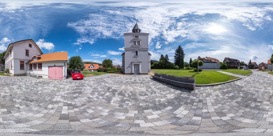 File:2021-08-15 123313 Langelsheim Wolfshagen im Harz St. Thomas.jpg