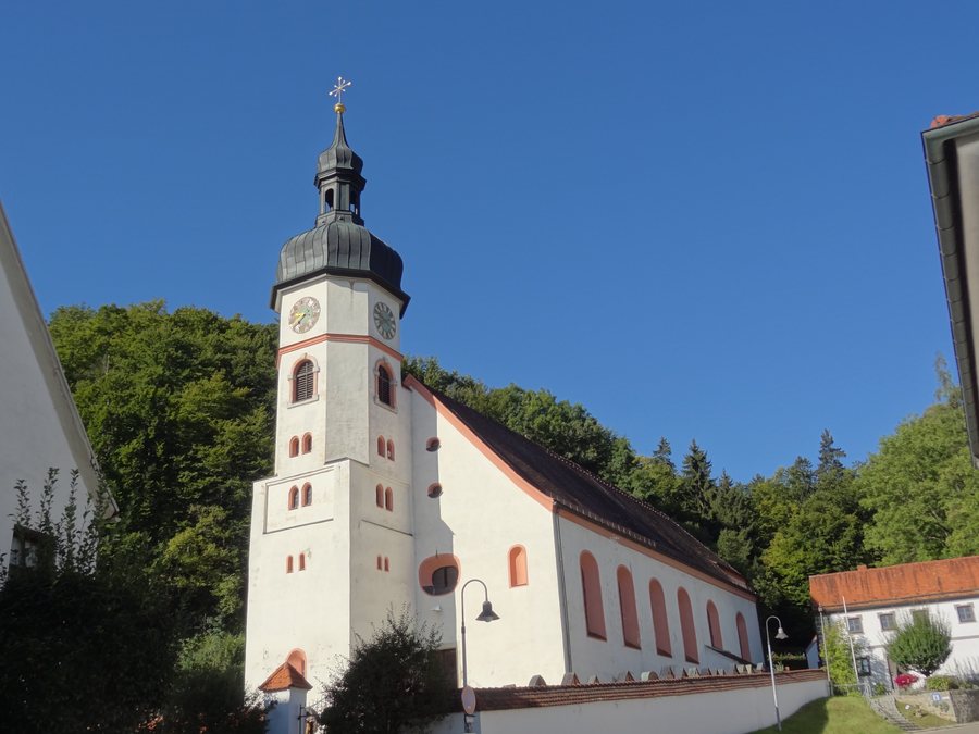 File:St. Andreas Wellheim.JPG