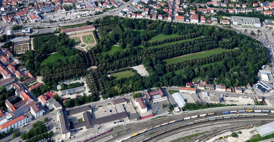 Aerial image of the Hofgarten Ansbach (view from the south)