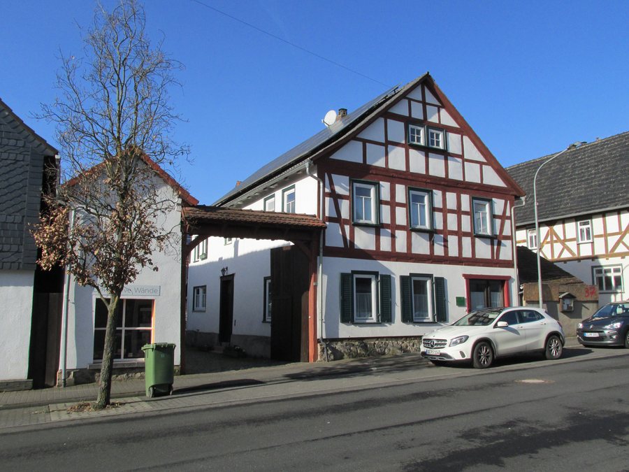 File:Hauptstraße 35, 1, Krofdorf-Gleiberg, Wettenberg, Landkreis Gießen.jpg