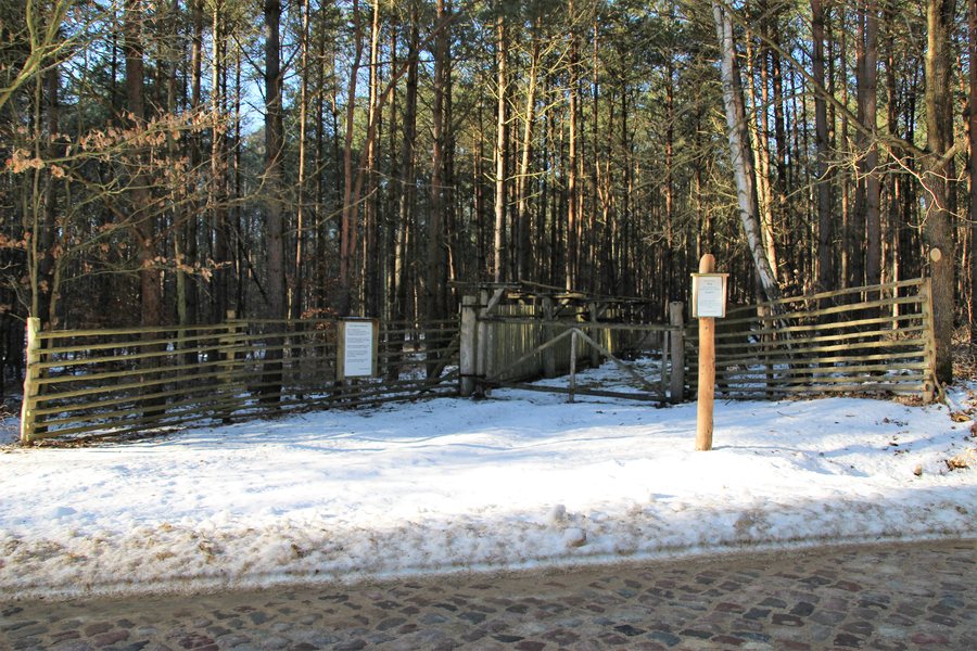 File:Grünow (Mecklenburg) - GG1.jpg