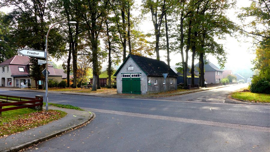 File:Hemslingen - Altes Spritzenhaus.jpg