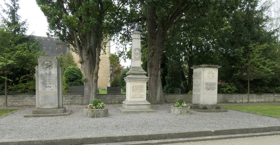 File:Kriegerdenkmal Nettlingen.jpg