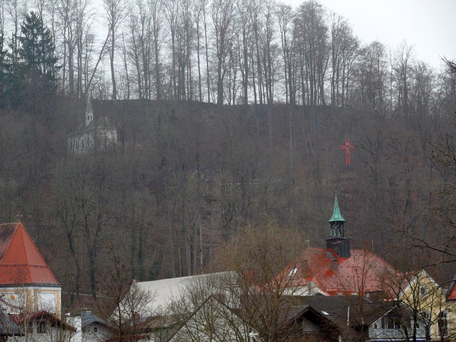 File:Blick zum Kalvarienberg WOR - 2008-03-23 - 246b.jpg
