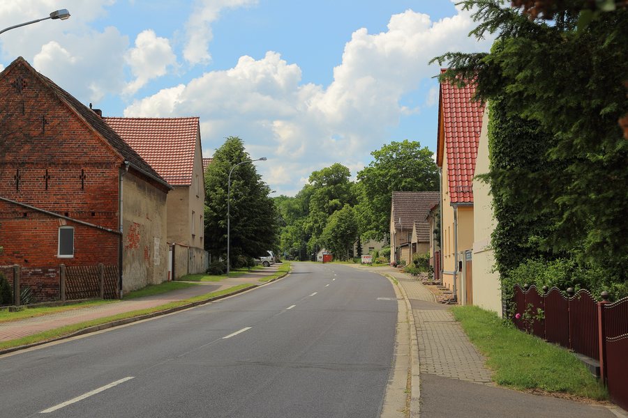 File:Atterwasch Atterwascher Strasse 01.JPG