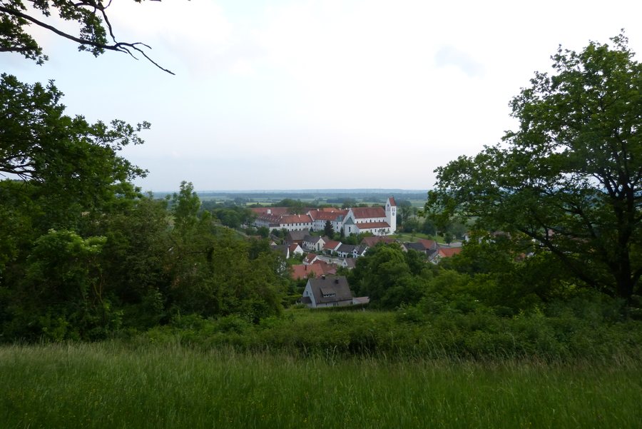 File:Kreuzberg bei Thierhaupten 02.jpg