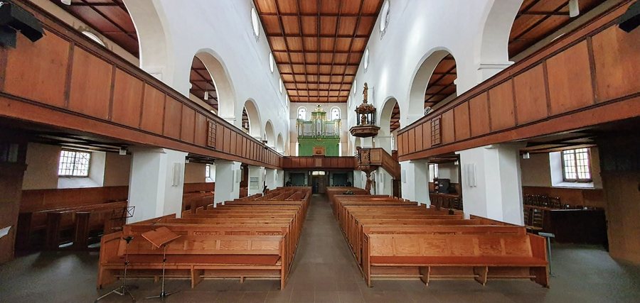 File:Langenau, Martinskirche (02).jpg