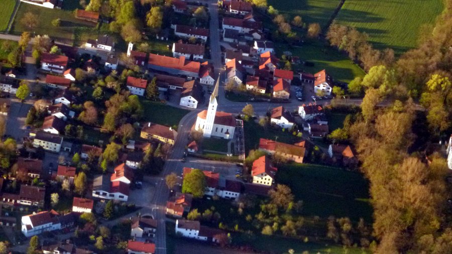 File:Fraunberg.JPG
