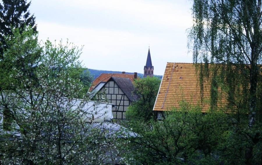 File:Urnshausen 1997-05-11 01.jpg