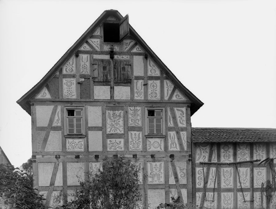 File:Bauernhof - Fronhausen fm810531.jpg