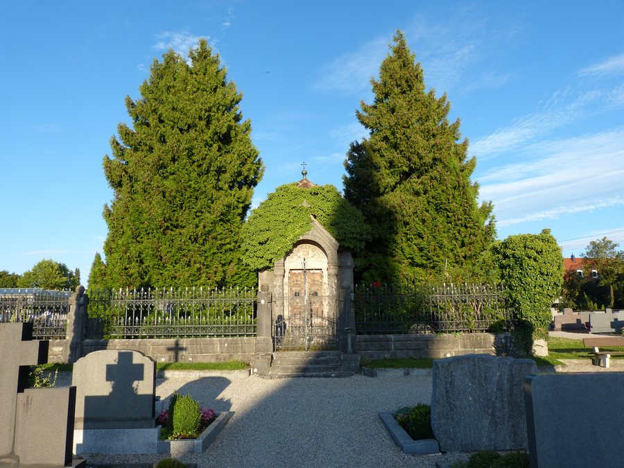 File:Gruft Karl Fugger Babenhausen 1.JPG