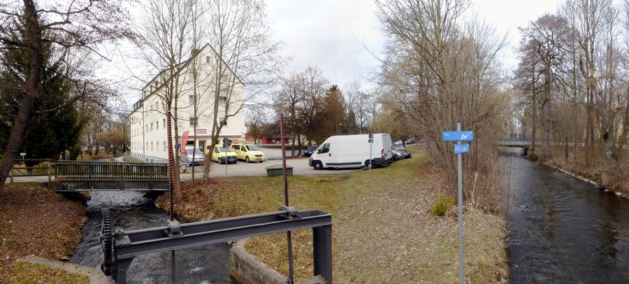 File:Karlsfeld, Ausleitung Würmkanal, 4.jpeg