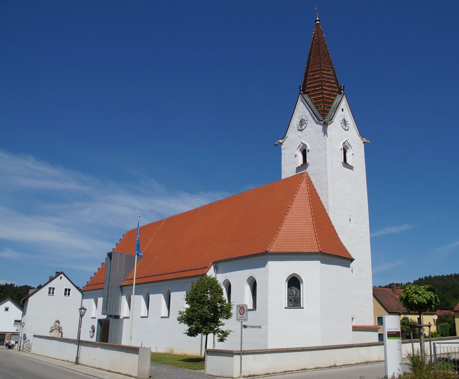 File:St. Peter Wenzenbach 2014.JPG