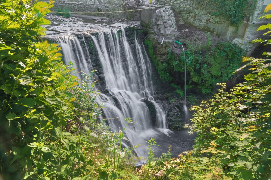 File:Todtnau Wasserfall der Wiese in Geschwend.jpg