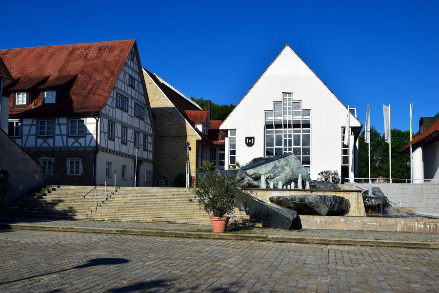 File:Rathaus Schwieberdingen 01.jpg