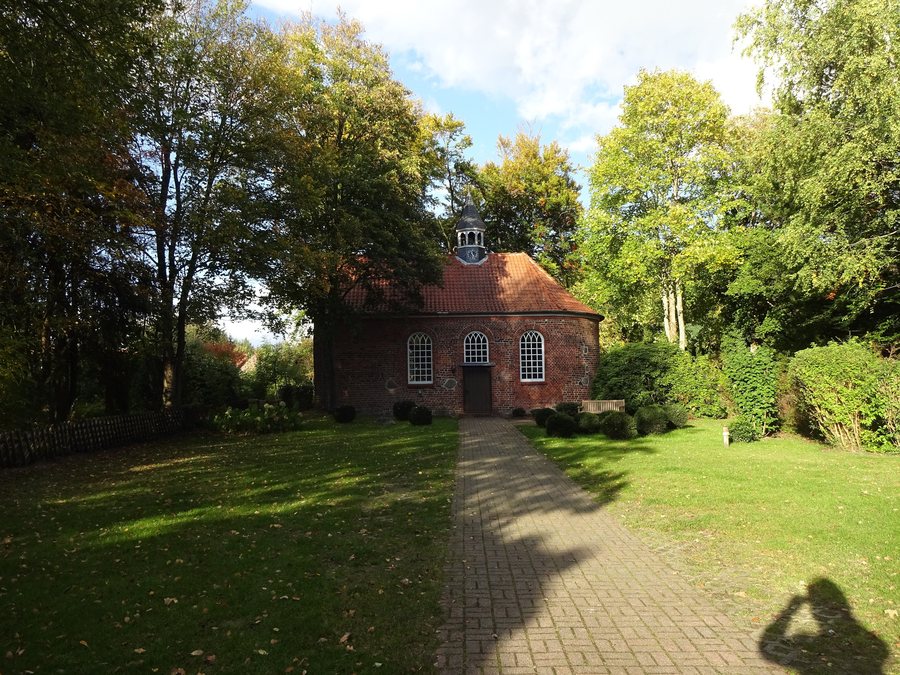 File:Kirche Südergellersen-Heiligenthal.jpg