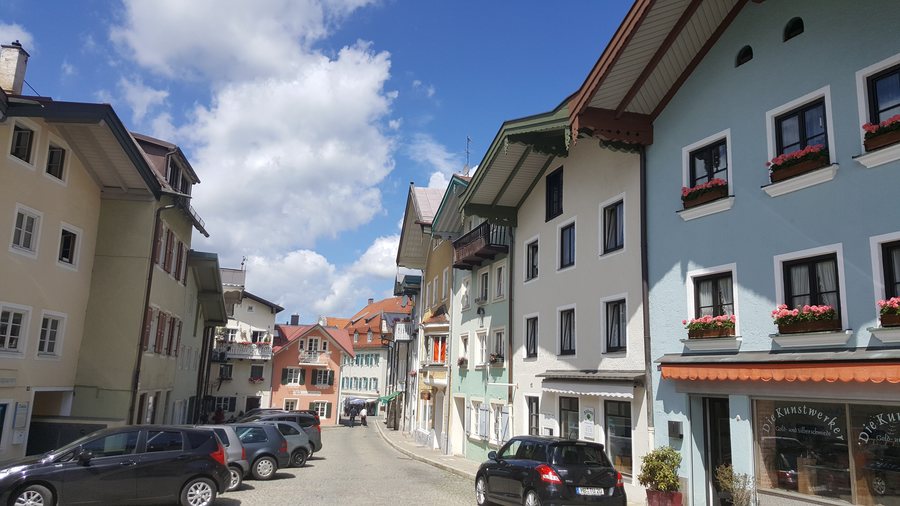 File:Bad Tölz — Jungmayrplatz.jpg