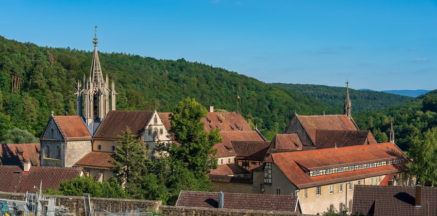 File:Tübingen - Bebenhausen - Kloster Bebenhausen - Ansicht von NW (1).jpg