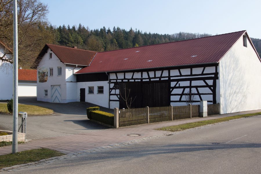 File:Enkering - Anlautertal-002.JPG