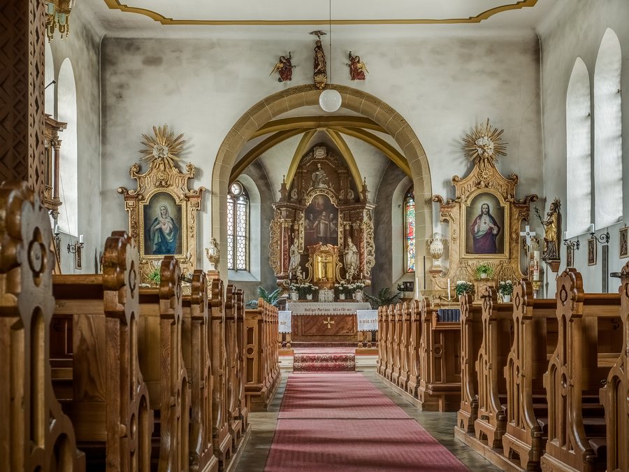 File:Tiefenpölz-Kirche-PB010089-HDR-.jpg