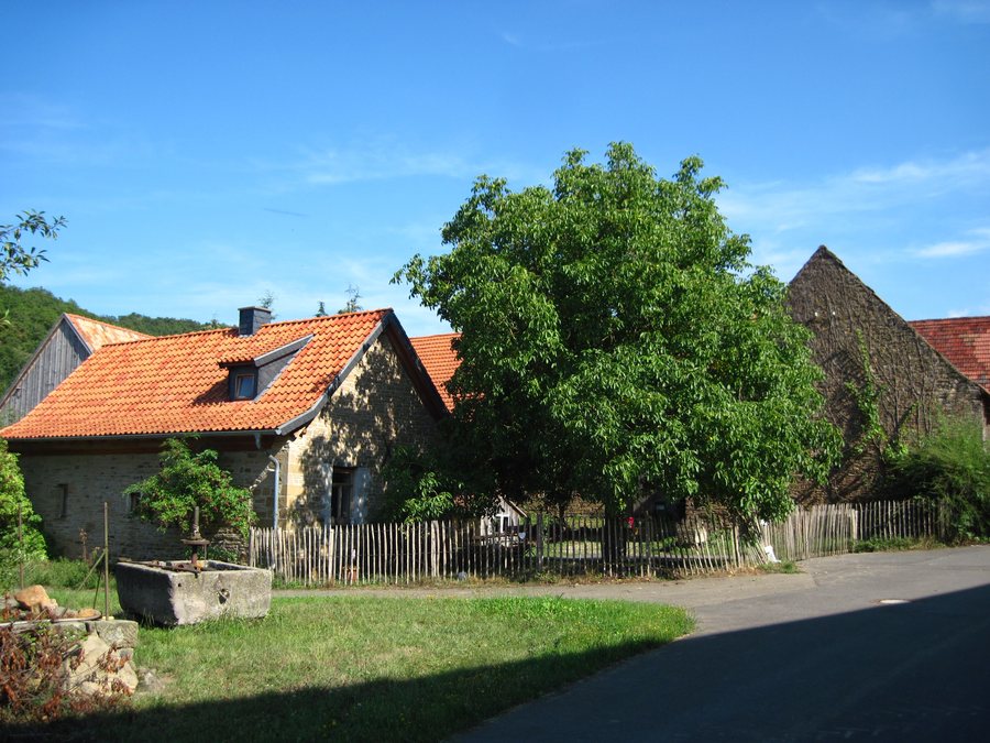 File:Mannweiler-Cölln Morsbacher Hof 9 Hofanlage 001.jpg