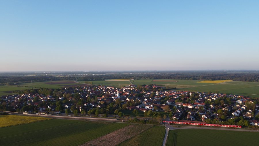File:Hohenbrunn Oberbayern Luftbild 2020-05-07.jpg