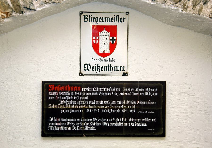 File:Weißenthurm - Altes Gemeindewappen, Infotafel im Museum (2015-04-25 Sp).jpg