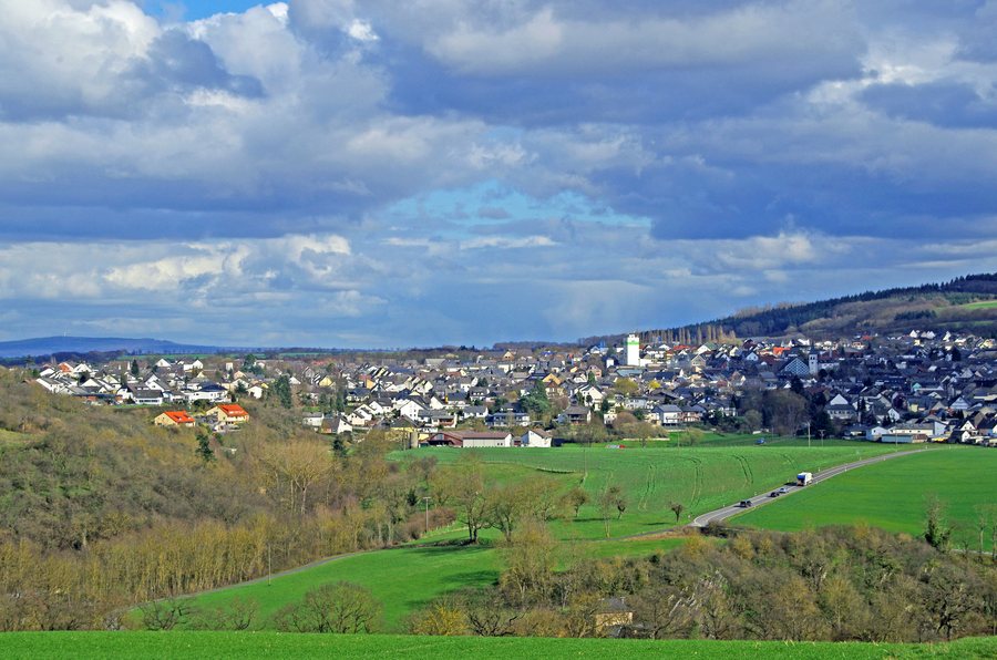 File:Ochtendung 02.jpg
