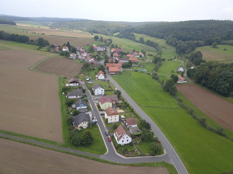 File:Lehnhausen September 2017.jpg