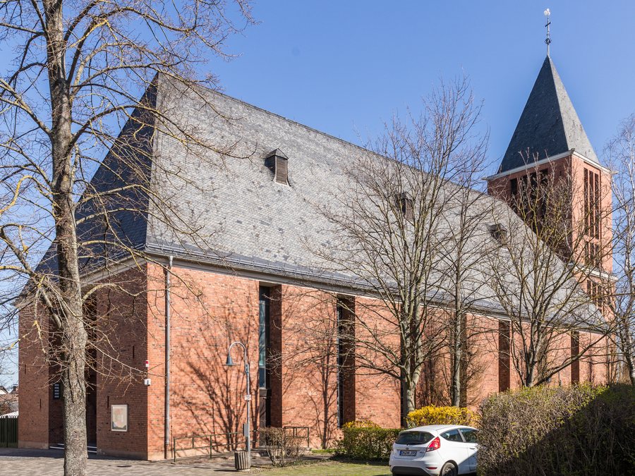 File:St. Gereon, Vettweiß-5937.jpg