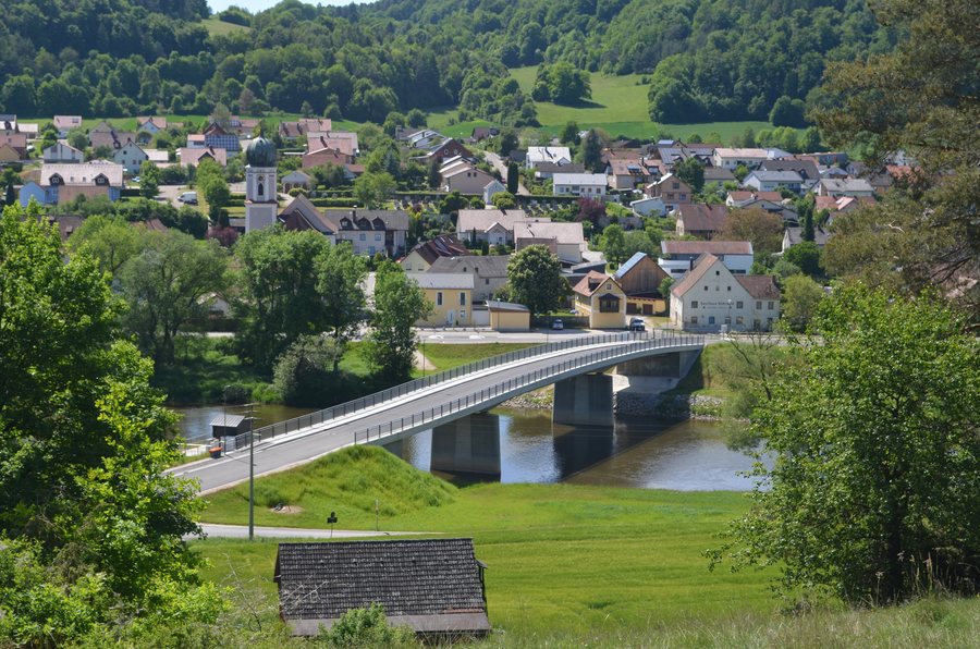 File:Duggendorf, Naabbrücke.jpg