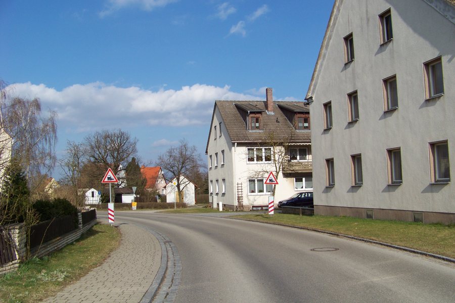 File:Neukirchen (Sachsen bei Ansbach) 1.jpg