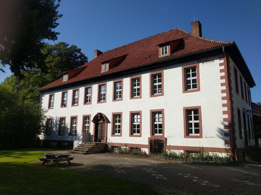 File:Moringen Burg Rathaus 2021-09-05 001.jpg