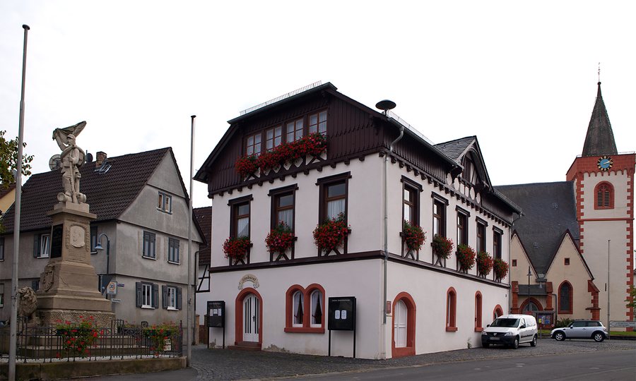 File:Historisches Rathaus Reichelsheim.jpg