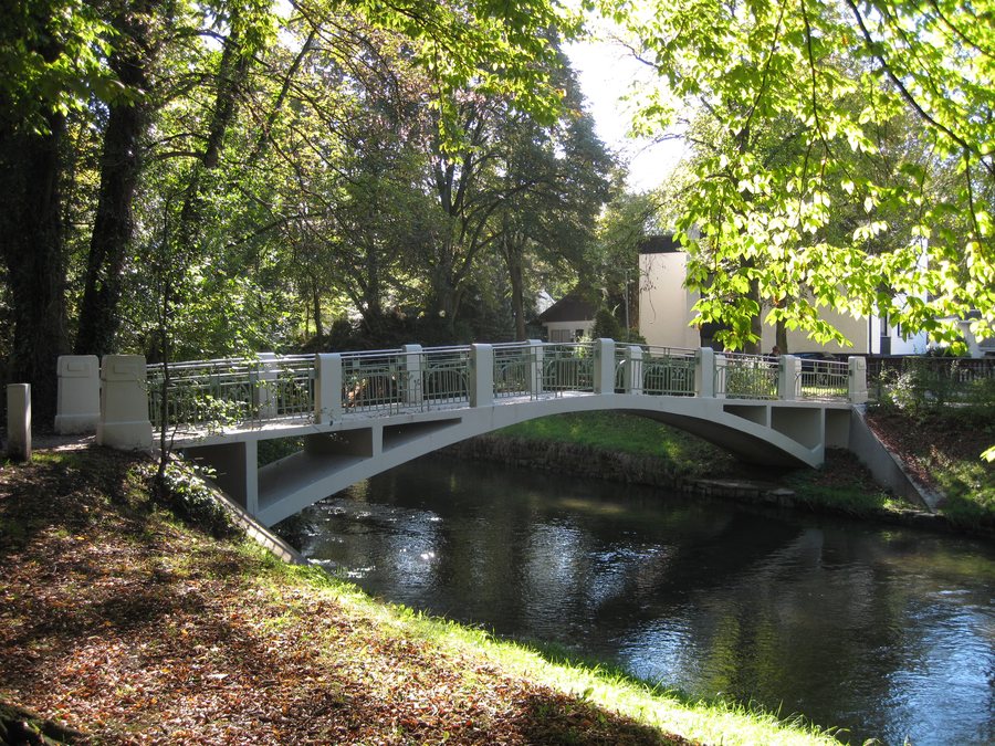 File:Menden-Hoennebruecke1-Asio.JPG
