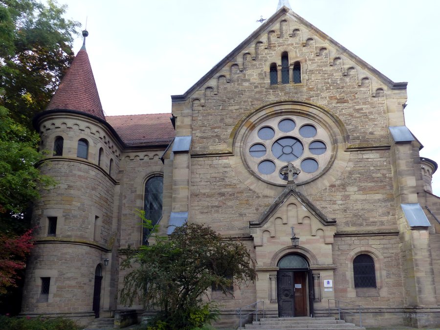 File:Neuendettelsau Pfarrkirche St. Nikolai - Fassade.jpg