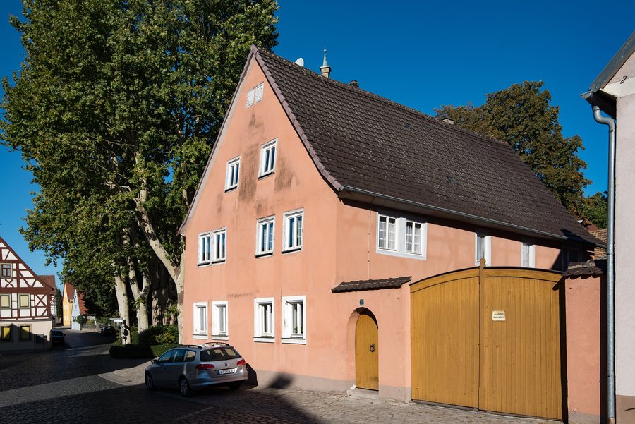 File:Marktplatz 11 Markt Einersheim 20180930 001.jpg