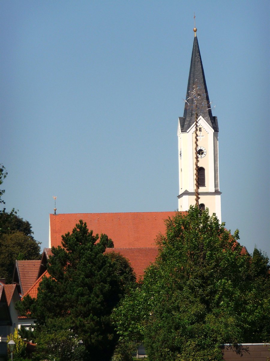 File:Pfarrkirche Pleiskirchen.JPG