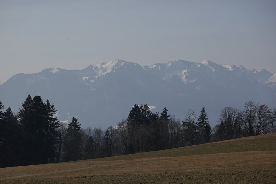 File:Bergblick Greiling.jpg