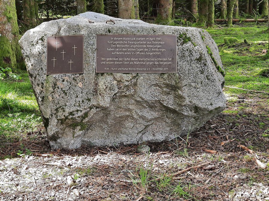 File:Elbenschwand Zwangsarbeiter Mahnmal.jpg