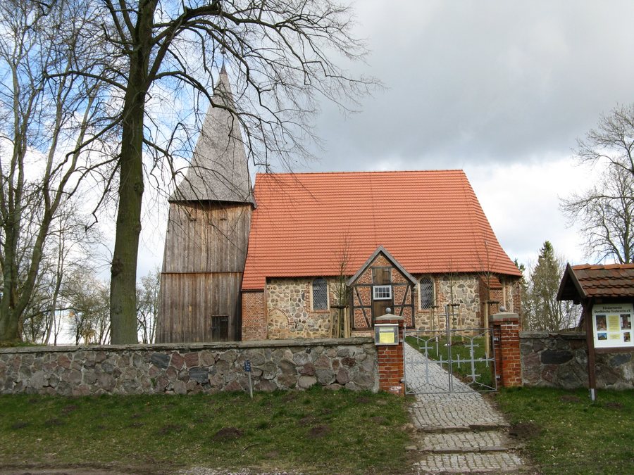 File:Techentin Kirche 2008-03-26 039.jpg