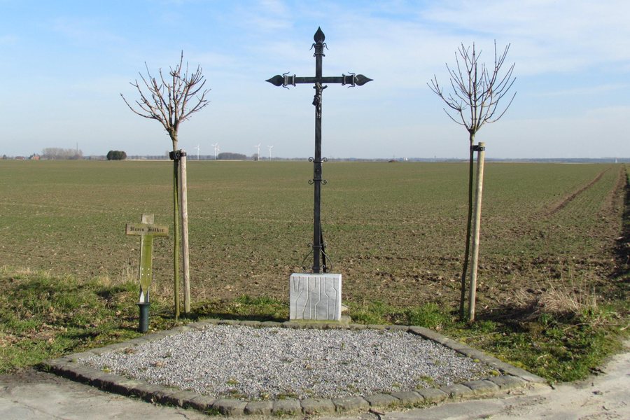 File:Denkmal Gangelt 3.JPG
