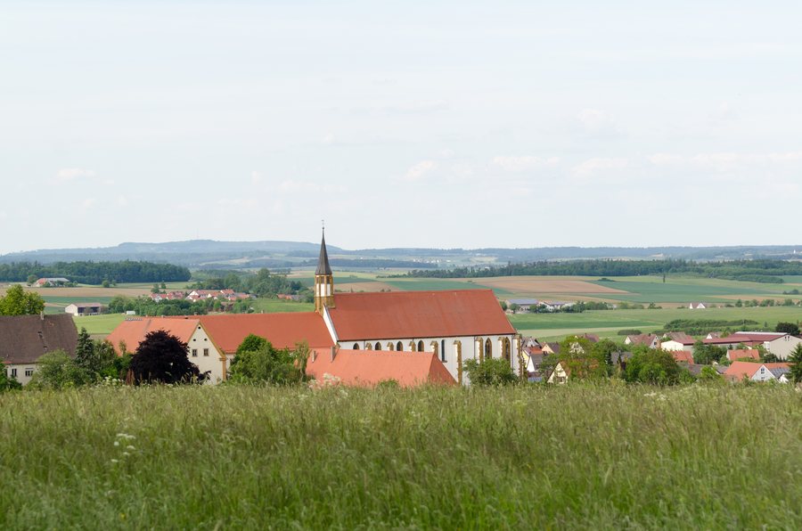 File:Kirchheim am Ries, Klosteranlage-001.jpg
