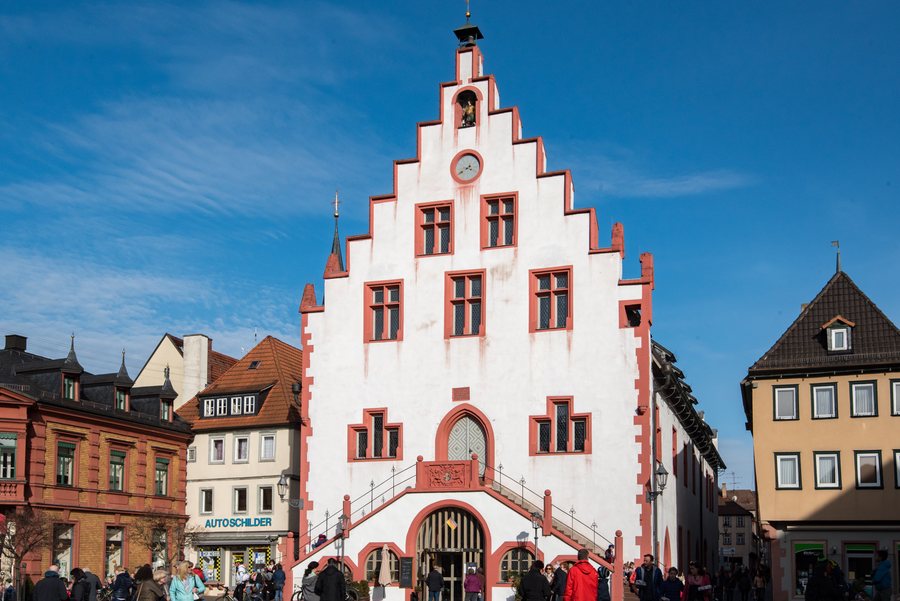 File:Karlstadt, Marktplatz 1, Rathaus 20170312 001.jpg