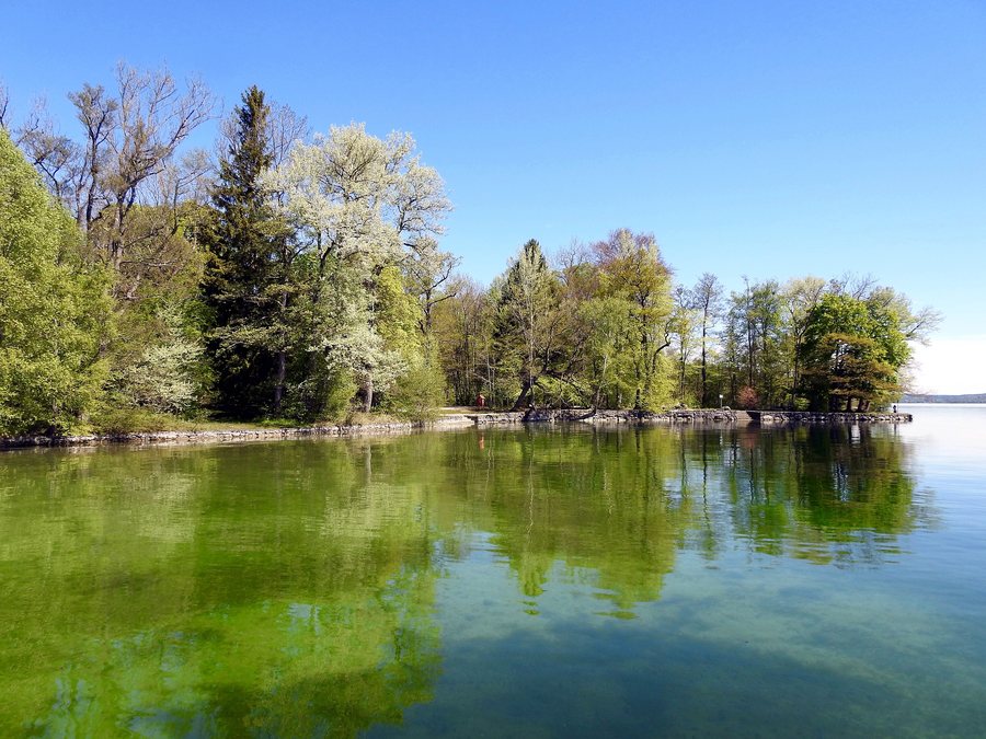 File:Possenhofen, Paradies HB-01.jpg