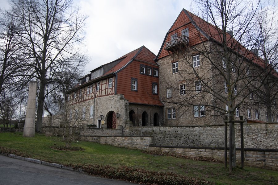 File:Burg Warberg 2022CF 01.jpg