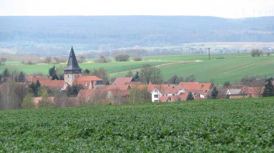 File:Flarchheim von Südosten nah.jpg