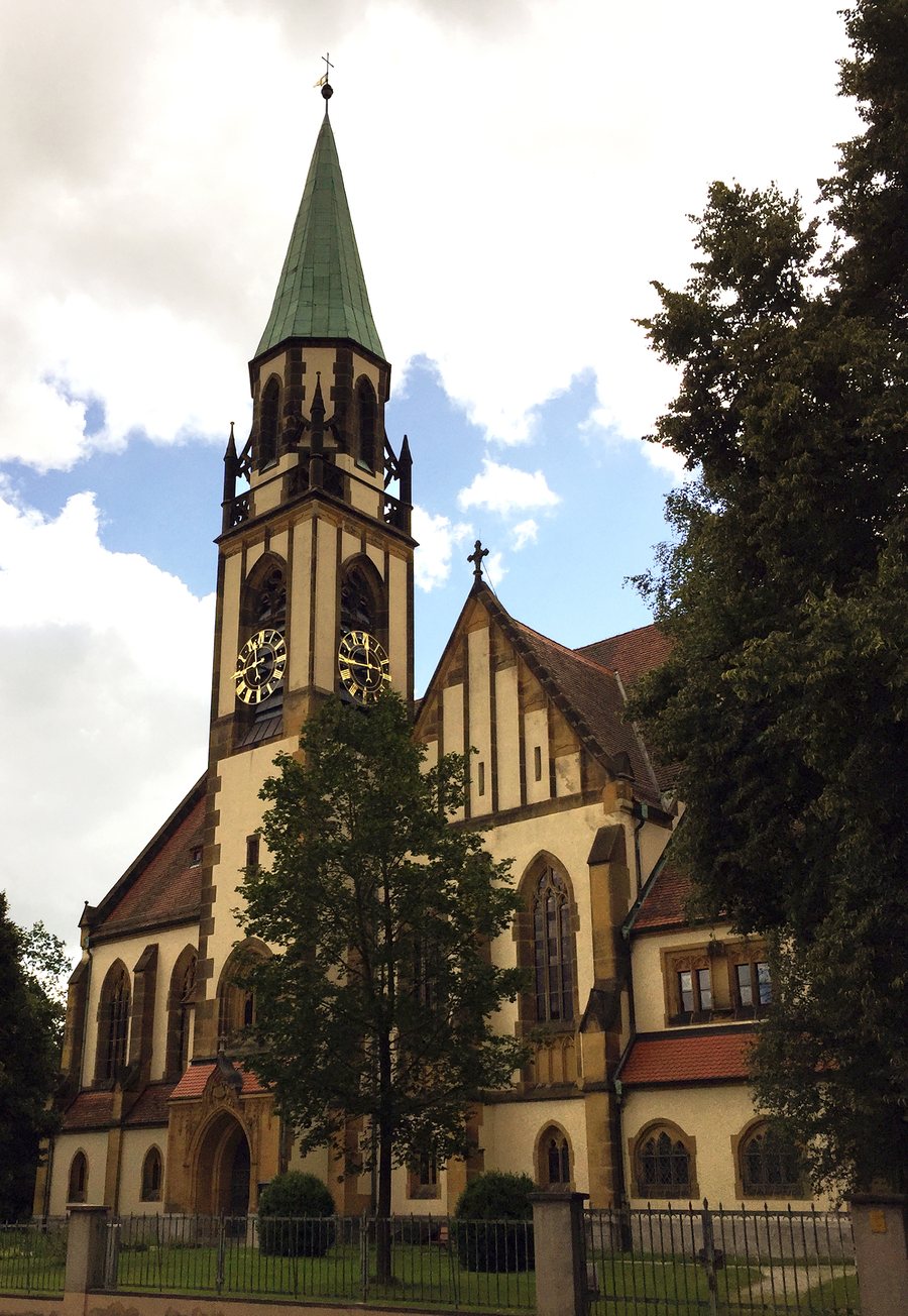 Heilig-Kreuz-Kirche Röthenbach