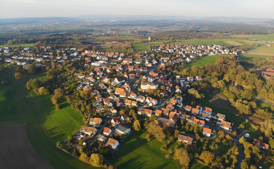 File:Marloffstein Luftaufnahme (2019).jpg